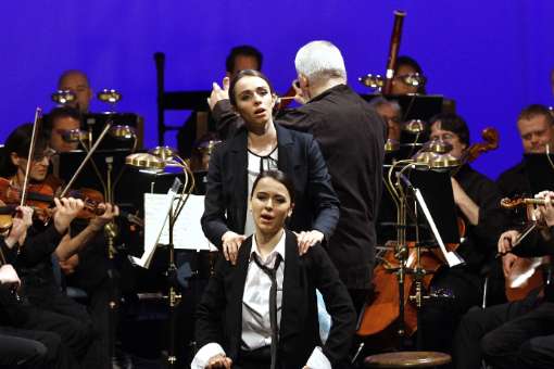 Ambroisine Bré et Léa Desandre